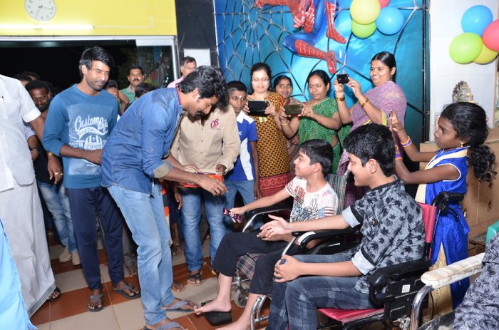 Actor Siva Karthikeyan & Suri Visit Mayopathy