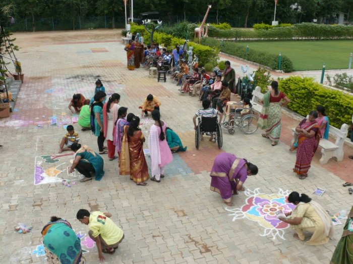 Pongal celebration 2014 at mayopathy